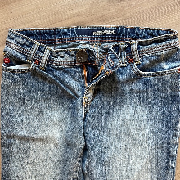 Miss sixty jeans, size 27. Low rise. Great condition - Picture 2 of 14